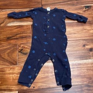 Kate Quinn Space Thermal Long Sleeved Jumpsuit size 0-3 Months